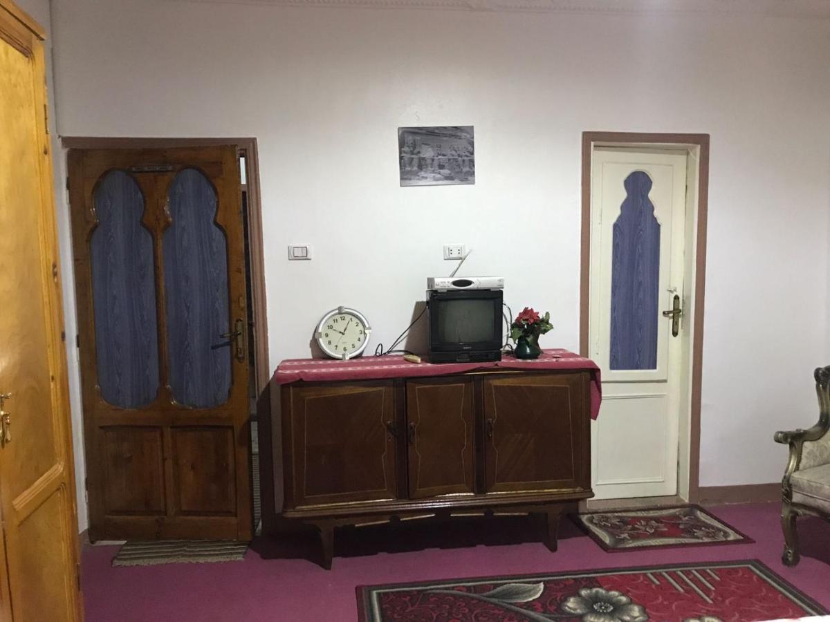Studio Farida Pyramids View Kafret el-Gabal Екстериор снимка